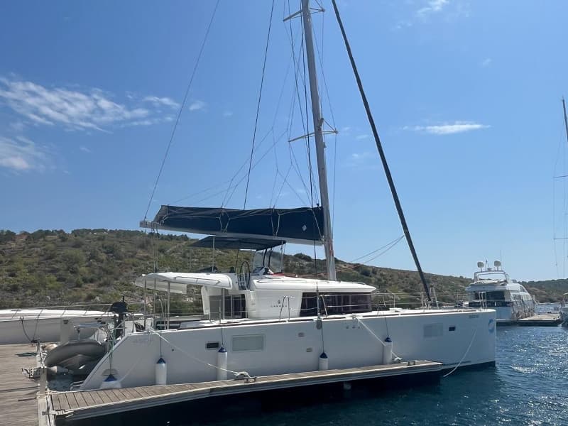 CARIAMA (air condition, generator, water maker, flybridge)