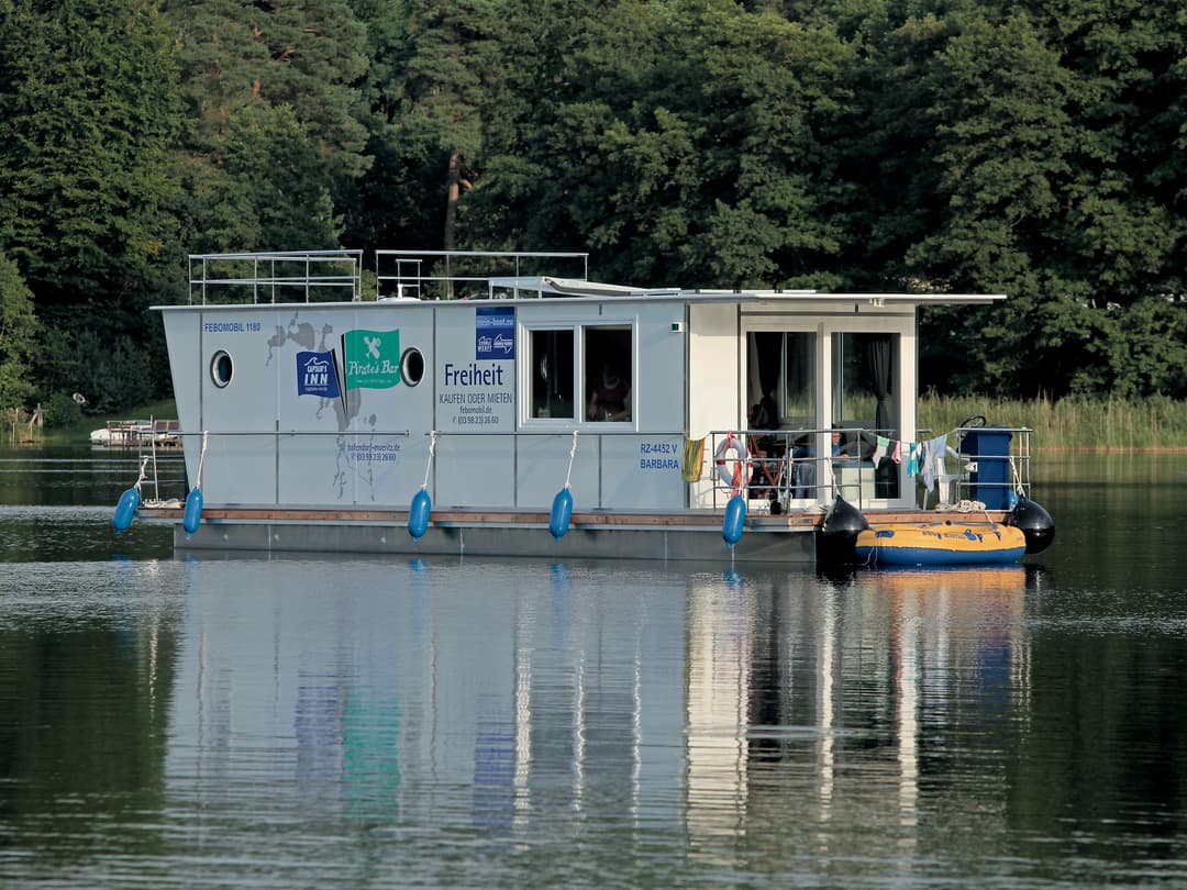Boat Image