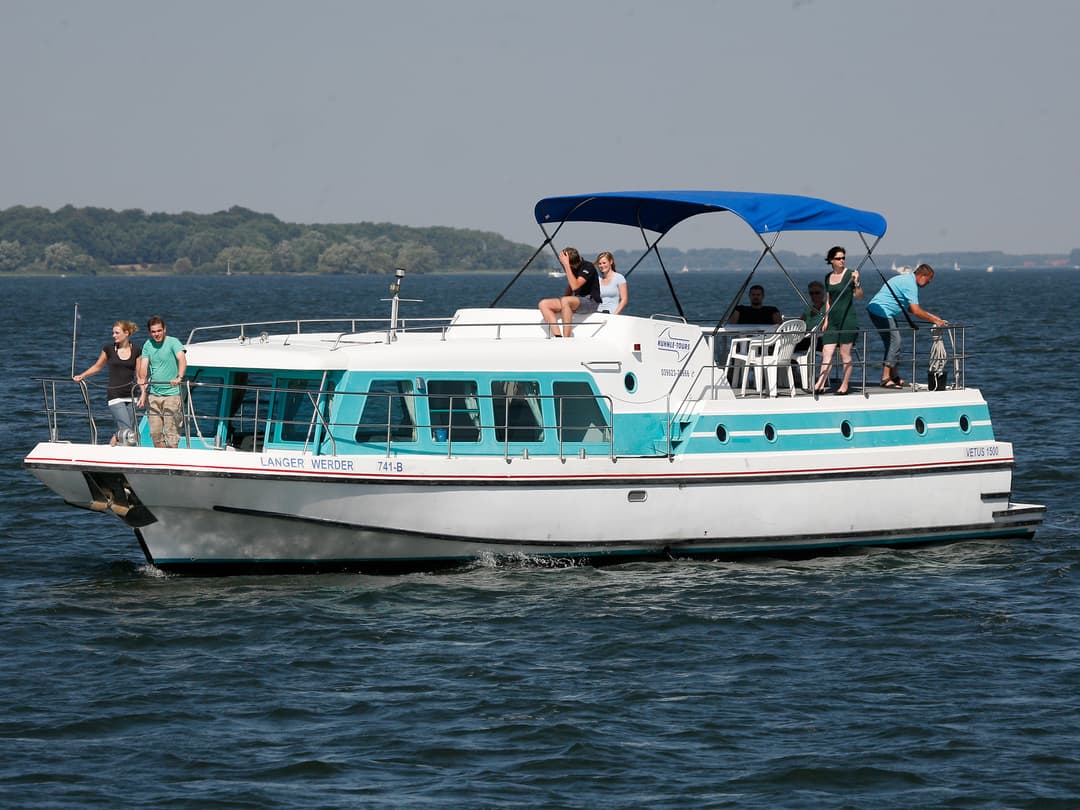 Boat Image