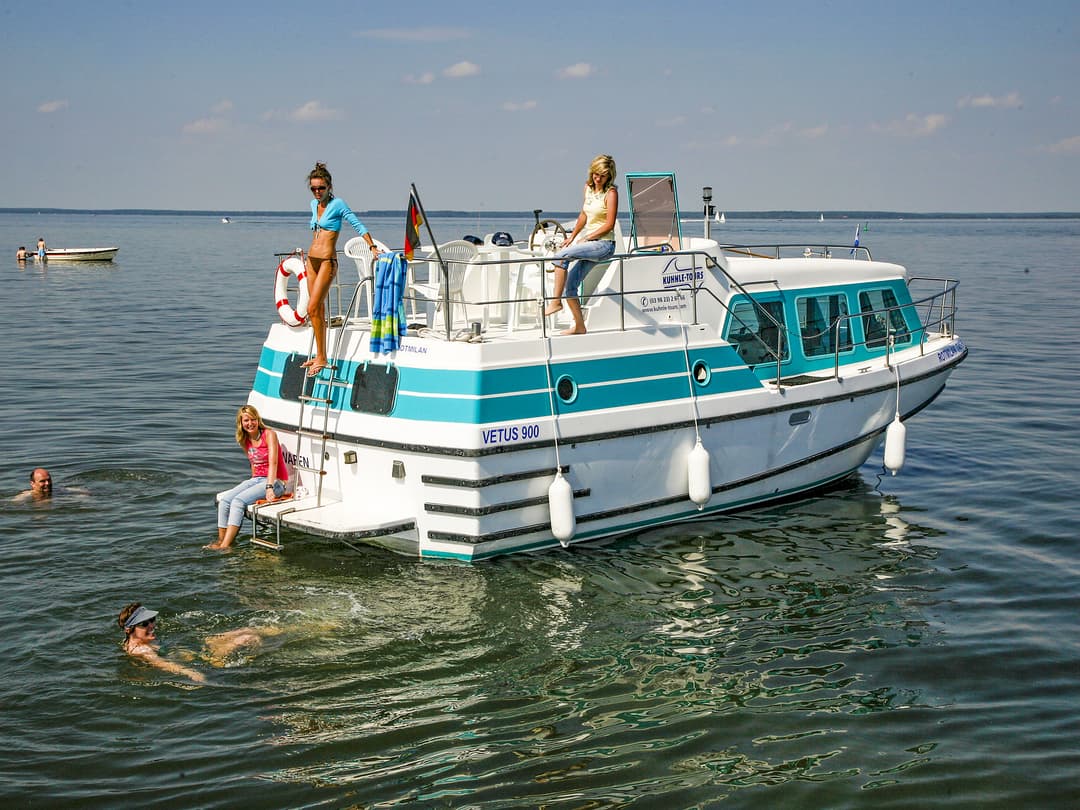 Boat Image