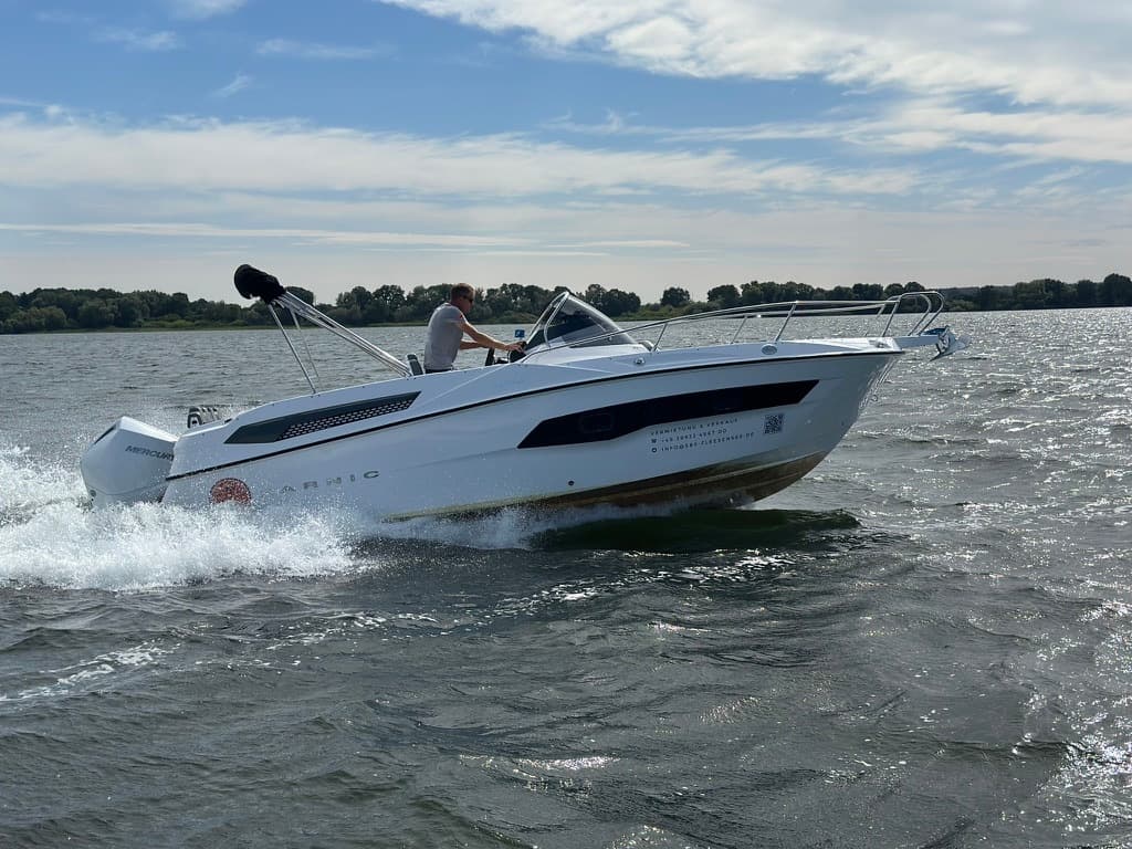 Karnic SL 702 One