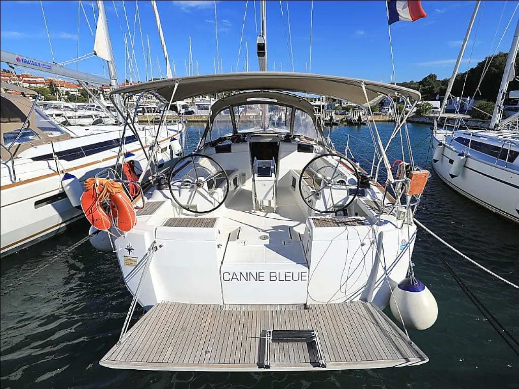 CANNE BLEUE