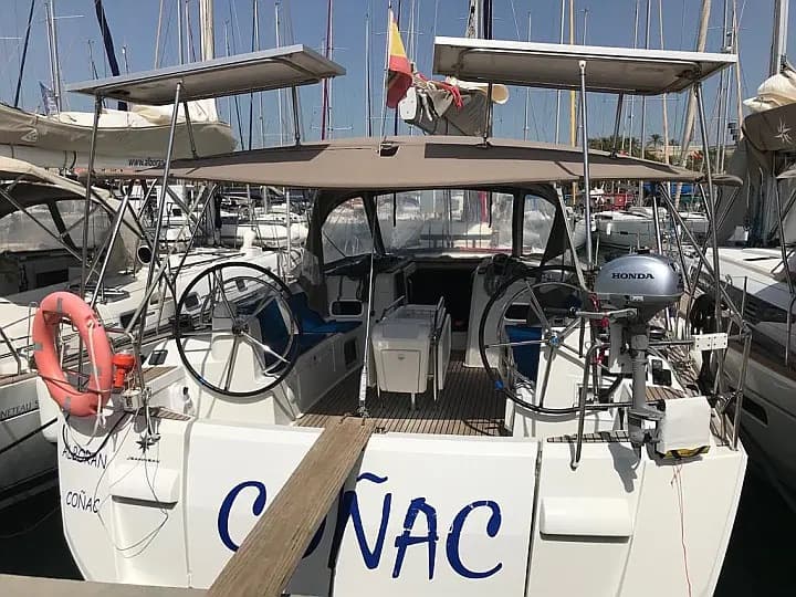 Alboran Cognac (Cabo Verde)